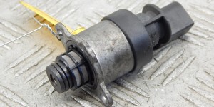 Датчик давления топлива BMW 1-series (E87) 13 51 7 797 875