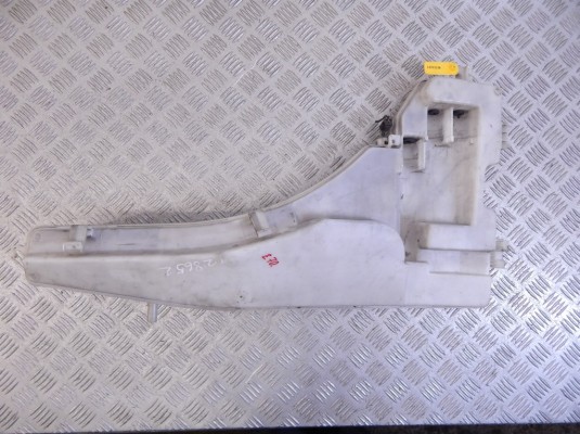 Бачок омывателя BMW X5-series (E70) 61 67 7 161 476