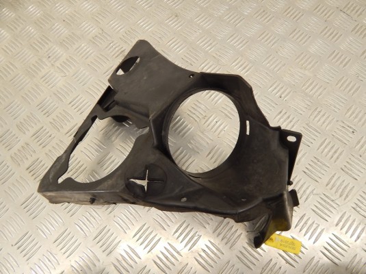 Пластик моторного отсека BMW 5-series (E39) 51 71 7 016 562