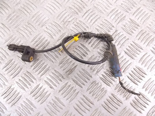 Датчик ABS передний BMW 3-series (E46) 34 52 6 792 897