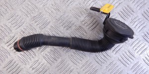 Горловина бачка омывателя BMW X5-series (E70) 61 66 7 162 586