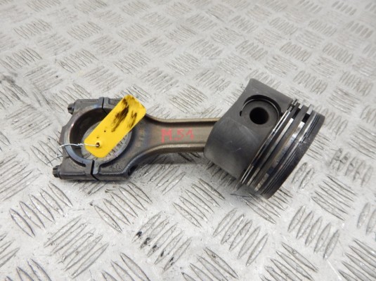 Поршень BMW 7-series (E38) 11 25 2 246 631