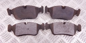 Тормозные колодки передние BMW 3-series (E46) 34 11 6 761 244