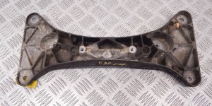 Кронштейн КПП BMW 5-series (E39) 22 31 1 096 104