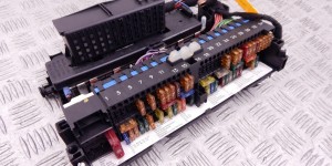 Блок предохранителей BMW 5-series (E39) 61 13 8 364 540