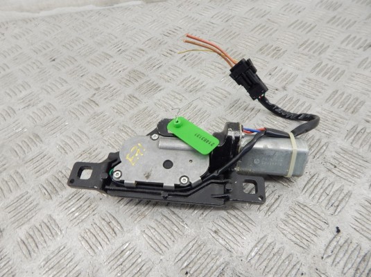 Активатор замка багажника BMW X6-series (E71) 67 10 7 114 613