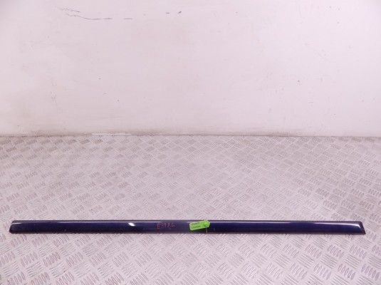 Молдинг двери передней левой BMW 5-series (E39) 51 21 2 694 035