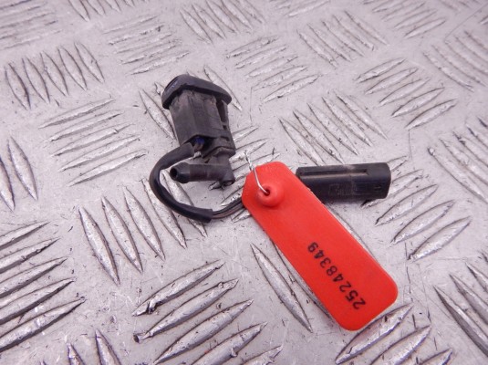 Форсунка омывателя BMW 1-series (E87) 61 66 7 110 851