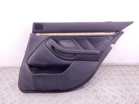 Обшивка двери задней правой (дверная карта) BMW 5-series (E39) 51 42 7 139 934