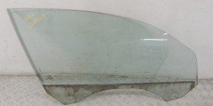 Стекло двери передней правой BMW 1-series (E87) 51 33 7 165 580