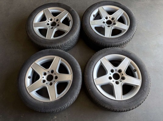 Диск литой BMW 3-series (E46) Диск литой BMW 3-series (E46)