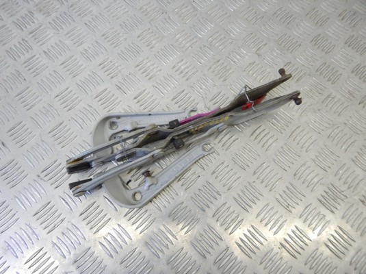 Петля крышки багажника BMW 5-series (E39) 41 62 8 203 277