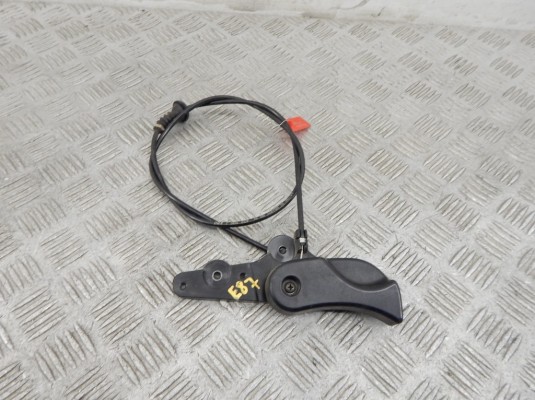 Трос капота BMW 1-series (E87) 51 23 7 060 529 Трос капота BMW 1-series (E87) 51 23 7 060 529