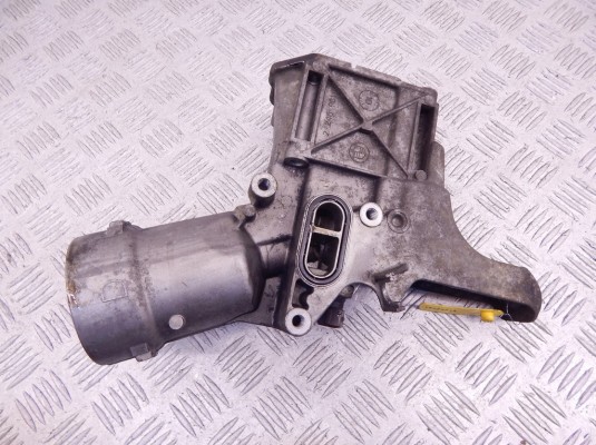Корпус масляного фильтра BMW 3-series (E46) 2246981