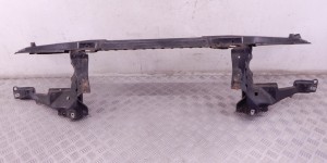 Передняя панель крепления облицовки (телевизор) BMW X5-series (E53) 51 71 8 402 319