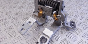 Петля крышки багажника BMW 5-series (E60/61) 41 62 7 210 668