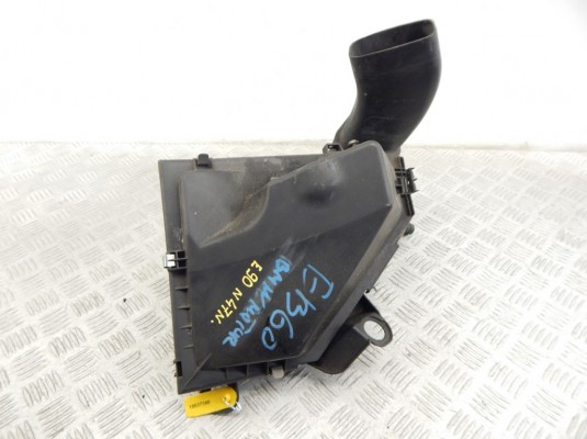Корпус воздушного фильтра BMW 3-series (E90/91/92) 13 71 8 512 599