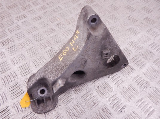 Кронштейн двигателя BMW 5-series (E60/61) 22 11 6 777 053 Кронштейн двигателя BMW 5-series (E60/61) 22 11 6 777 053