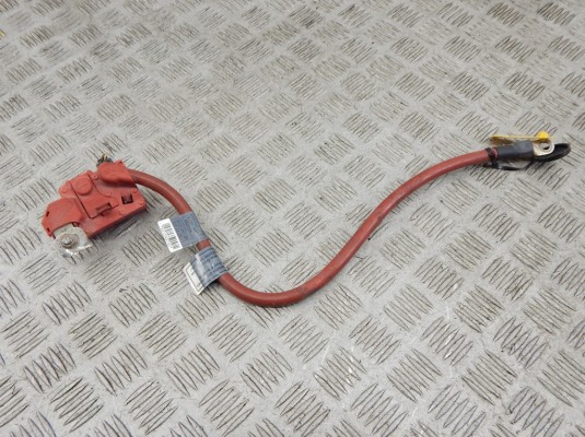Плюсовой провод аккумулятора BMW 7-series (F01/02) 61 12 9 151 347