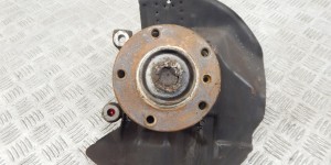 Ступица передняя правая BMW 3-series (E46) 31 21 1 096 430