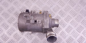 Помпа BMW X3-series (E83) 11 51 7 586 924 Помпа BMW X3-series (E83) 11 51 7 586 924