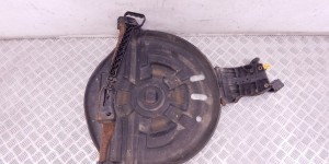 Крепление запаски BMW 3-series (E46) 51 71 8 253 590 Крепление запаски BMW 3-series (E46) 51 71 8 253 590