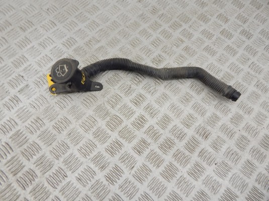 Горловина бачка омывателя BMW 7-series (E65/66) 61 66 7 009 125