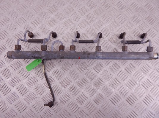 Трубка топливная LAND-ROVER RANGE ROVER(2002-2005) 13 53 7 804 234 Трубка топливная LAND-ROVER RANGE ROVER(2002-2005) 13 53 7 804 234