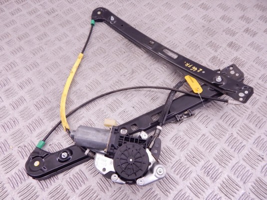 Стеклоподъемник электрический передний правый BMW 3-series (E46) 51 33 8 196 038