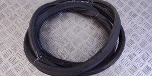 Уплотнитель багажника BMW X5-series (E70) 51 76 7 177 284