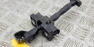 Ограничитель открывания двери задней BMW 2-series (F45/46) Ограничитель открывания двери задней BMW 2-series (F45/46)