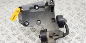 Кронштейн компрессора кондиционера LAND-ROVER RANGE ROVER(2002-2005) 64 55 7 786 194