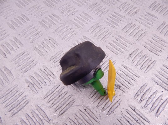 Пробка топливного бака BMW 3-series (E90/91/92) Пробка топливного бака BMW 3-series (E90/91/92)