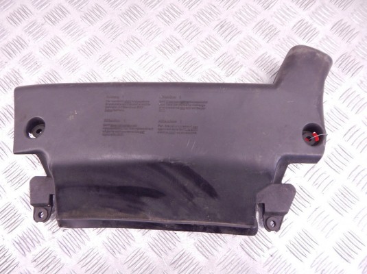 Воздухозаборник BMW 3-series (E46) 13 71 7 502 842 Воздухозаборник BMW 3-series (E46) 13 71 7 502 842