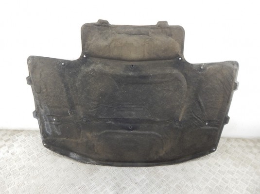 Шумоизоляция капота BMW 5-series (E39)