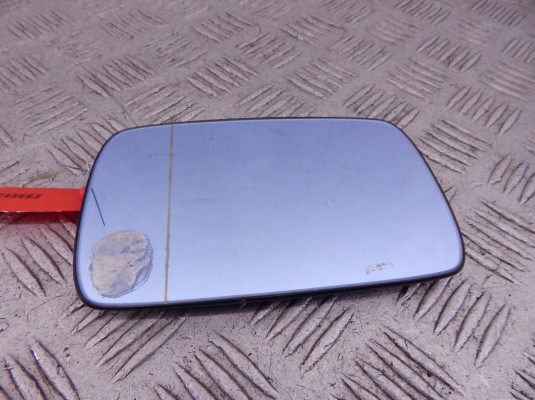 Стекло зеркала наружного левого BMW 3-series (E46) 51 16 8 250 438