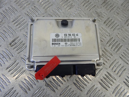 Блок управления двигателем VOLKSWAGEN GOLF V (2006-) 036 906 032 AG
