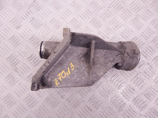 Кронштейн полуоси BMW X5-series (E70) 31 50 7 552 540
