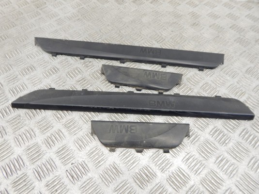 Накладка декоративная BMW 1-series (E87) 51 71 7 117 633