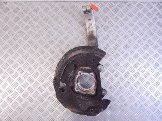 Ступица передняя левая BMW X5-series (F15) 31 21 6 869 869
