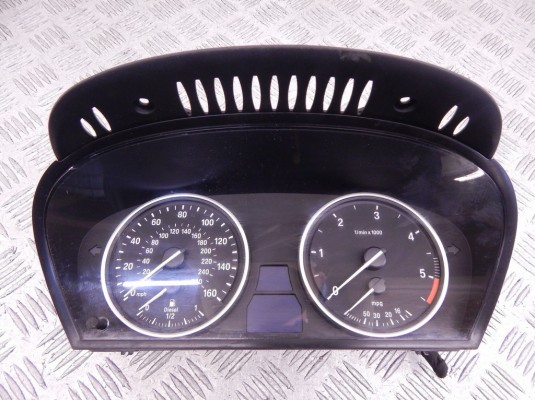 Щиток приборов (приборная панель) BMW 5-series (E60/61) 62 10 9 194 890