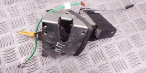 Замок двери передней правой BMW 5-series (E39) 51 21 8 235 104