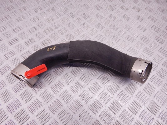 Патрубок интеркулера BMW X1-series (F48) 11 61 8 511 338