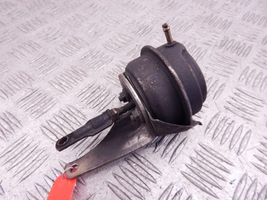 Клапан управления турбиной (актуатор) BMW 3-series (E46)