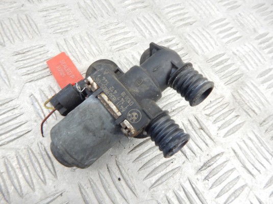 Кран отопителя (печки) BMW 3-series (E46) 64 11 8 369 805