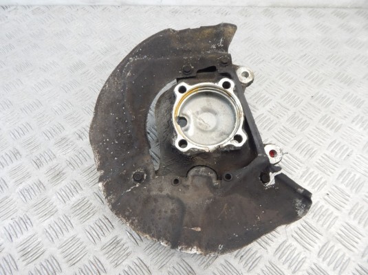 Ступица передняя левая BMW 5-series (E60/61) 31 21 6 760 953