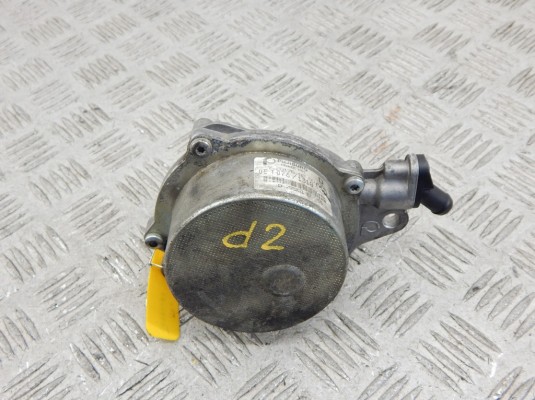 Насос вакуумный BMW X5-series (E53) 11 66 7 795 142