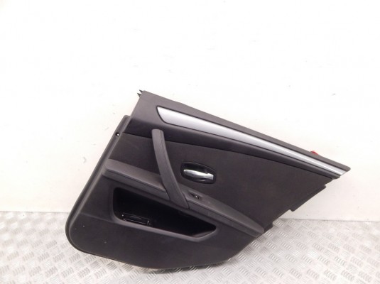 Обшивка двери задней правой (дверная карта) BMW 5-series (E60/61) 51 42 6 984 364