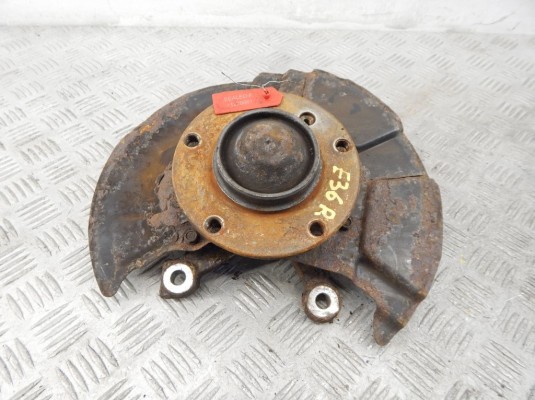 Ступица передняя правая BMW 3-series (E36) 31 21 1 092 080