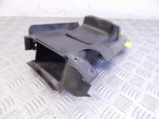 Воздуховод тормозной правый BMW 7-series (E38) 51 71 8 125 968